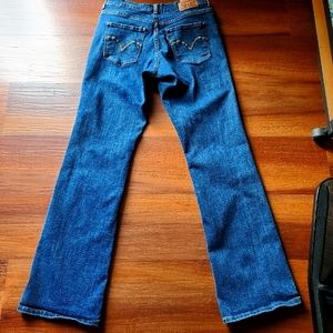 Levis classic boot cut